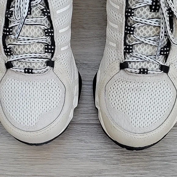 Columbia Women's Hatana Breathe Multi-Sport Shoe Hiking Running 9.5 - Picture 6 of 9